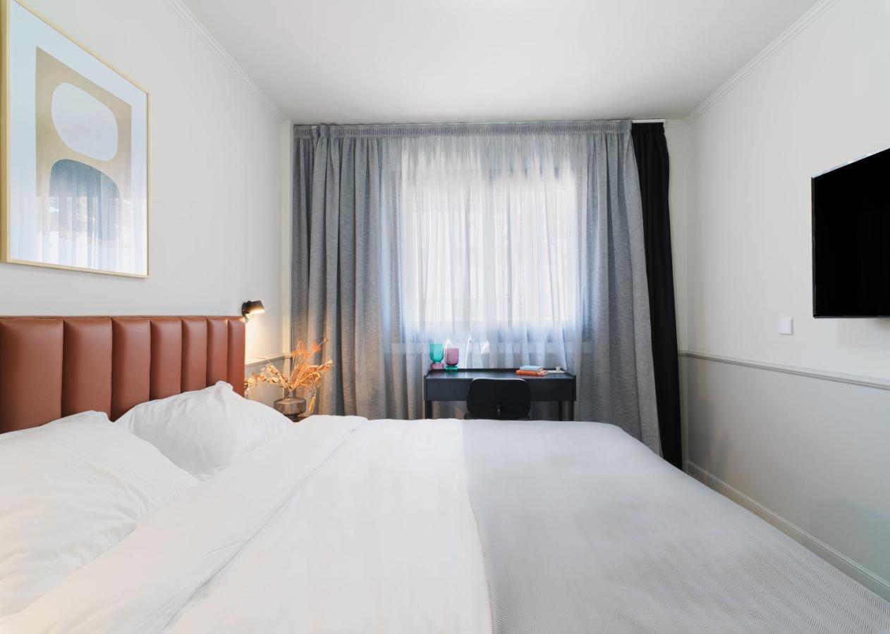 Liv The City Suites Adults Only ラルナカ エクステリア 写真